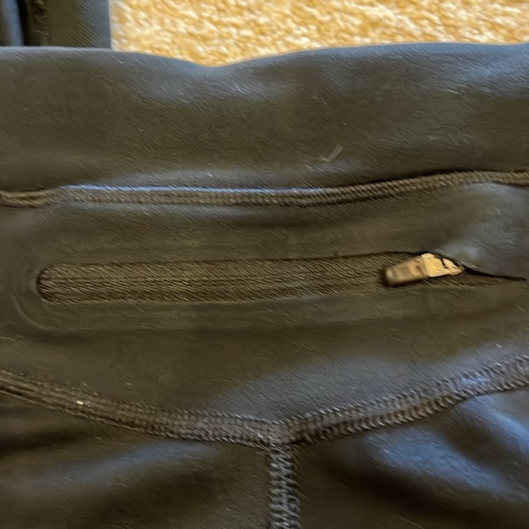 Nike Dry Fit reflective running pants - Picture 3 of 5